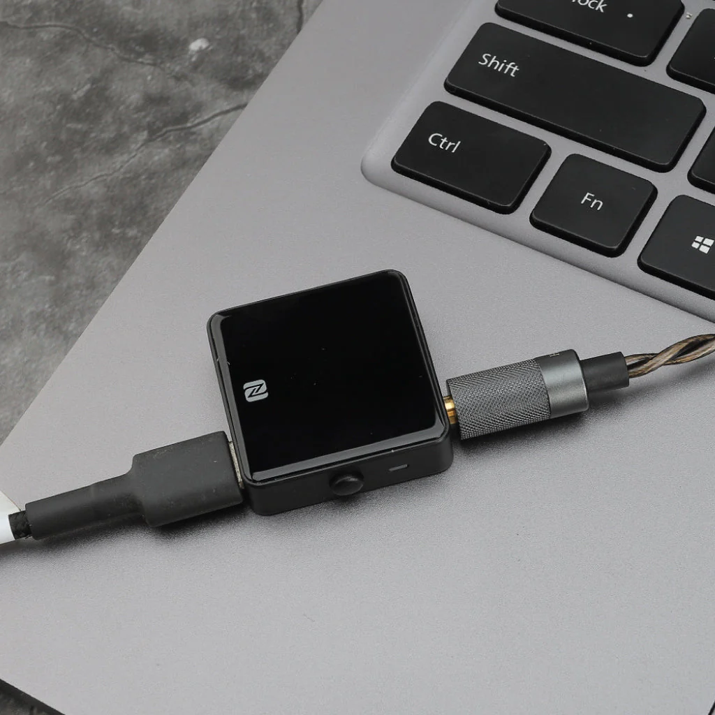 Hidizs - H2 Lossless LDAC Bluetooth Reciever - Image 3